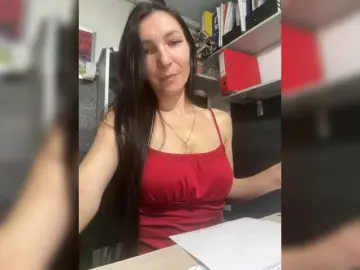 Bongacams Adult Video Chat of AdelaideLisa