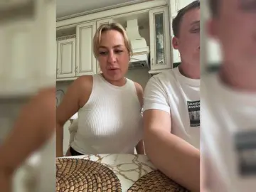 Bongacams Sex Cam of ParaLoveLove