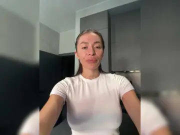 Bongacams Best Webcam of LunaDesire