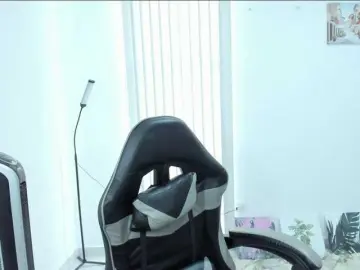 Bongacams Free Porn Cam of Carlin1511