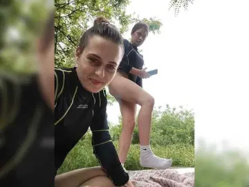 Bongacams Live Sex Cam of 2Laski2