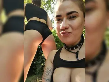 Bongacams Adult Webcam of 2Laski2