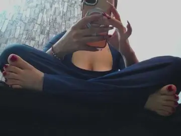 Bongacams Watch Live Sex Cams of Goddes-paty