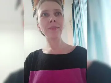 Bongacams Free Porn Cam of -queen-margo-