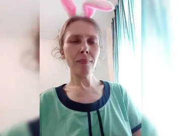 Bongacams Private Sex Chat of -queen-margo-