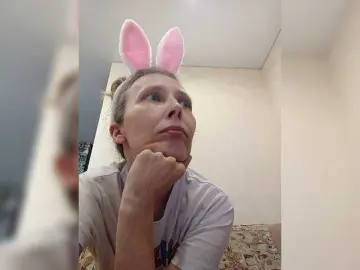Bongacams Watch Live Sex Cams of -queen-margo-