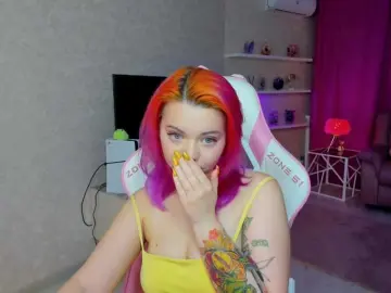 Bongacams Sex Cam of FunnyVibe