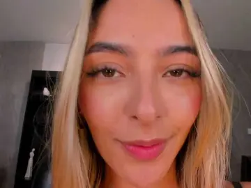 Bongacams Live Sex of MelissaMoore