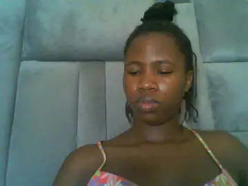 Bongacams Free Live Porn of Cuteebony16