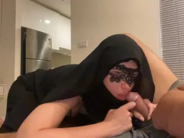 Bongacams Sex Chat of hiddenCrazySlut
