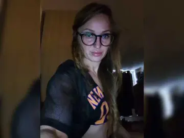Bongacams Free Porn Cam of KKiraa87