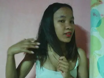 Bongacams Free Porn Cam of Louane01