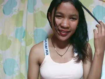 Bongacams Live Sex of Louane01
