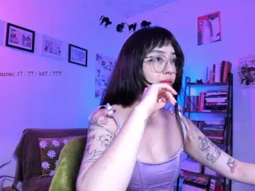 Bongacams Live Sex Cam of Luci--ana