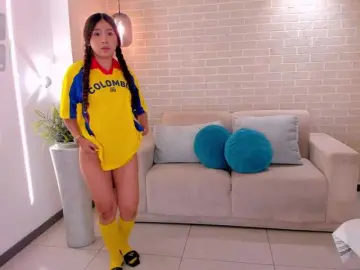 Bongacams Live Sex Cam of LillySanders