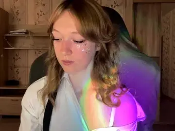 Bongacams Free Live Porn of LisaSchroyer