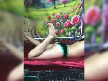 Bongacams Watch Live Sex Cams of wettt12910