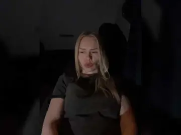 Bongacams Free Porn Cam of -SexyMilf-