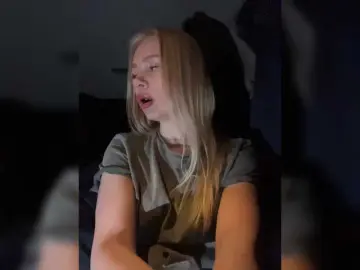 Bongacams Free Live Porn of -SexyMilf-