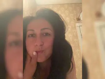Bongacams Best live sex cam show of MiaTorres