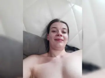 Bongacams Adult Video Chat of ShellBixAngeLL