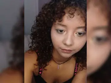 Bongacams Sex Chat of milanxbunny333