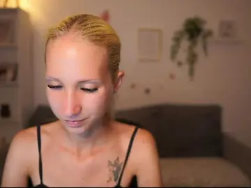 Bongacams Best live sex cam show of piperperri18