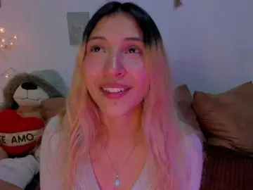 Bongacams Watch Live Sex Cams of CuteWee420