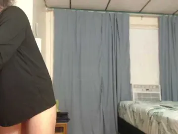 Bongacams Nude Webcam of AnalTaxi