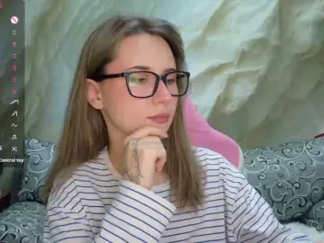Bongacams Adult Webcams of Alisa21-1