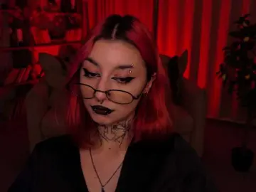Bongacams Adult Webcam of MistressMarcelline