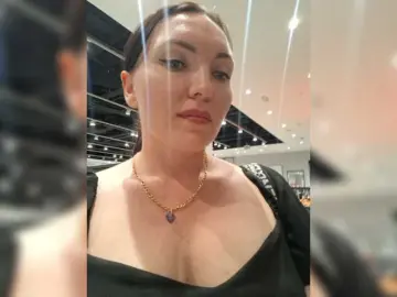 Bongacams Live Sex Cam of DIVORA