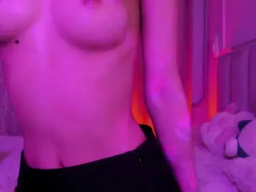 Bongacams Watch Live Sex Cams of ariyastar1