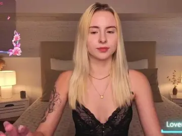 Bongacams Live Sex Cam of Bella-crazyy