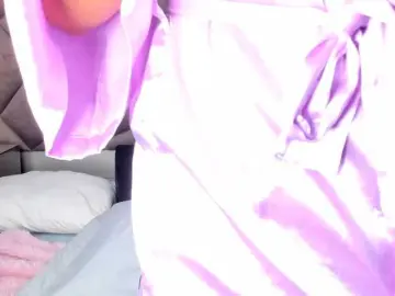 Bongacams Adult Webcam of LunaRoussel