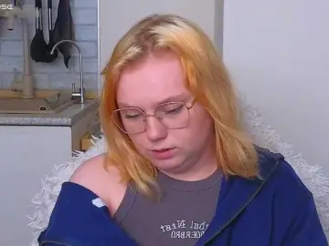 Bongacams Watch Live Sex Cams of softifocus