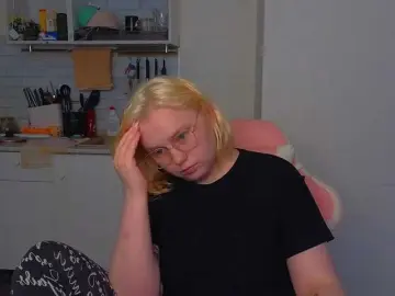 Bongacams Sex Cam of softifocus