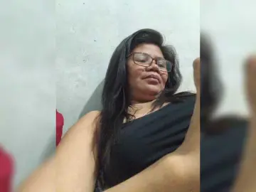 Bongacams Free Porn Cam of revive02