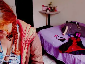 Bongacams Nude Webcam of fenixcolette