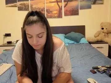 Bongacams Live Sex of adellineee