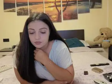 Bongacams Live Porn of adellineee