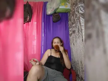 Bongacams Sex Cam of SexyShapire