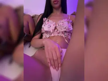 Bongacams Sex Cam of Honeycouple