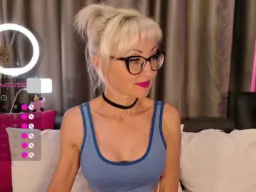 Bongacams Live Porn of Milforja