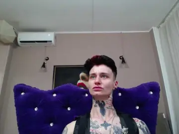 Bongacams Nude Webcam of KennysXX