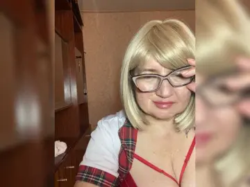 Bongacams Live Sex of SVETIKBOMBOCHKA