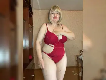 Bongacams Free Porn Cam of SVETIKBOMBOCHKA