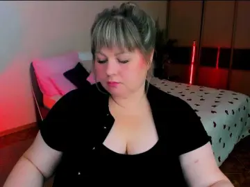 Bongacams Adult Webcam of CrystaalStaar