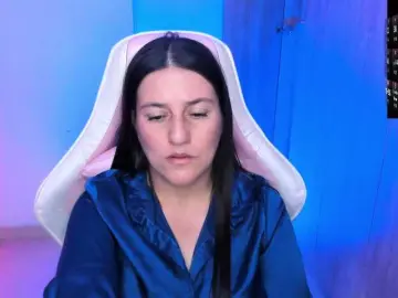 Bongacams Free Porn Cam of Saskyaajohnson