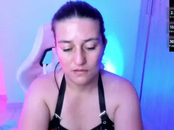 Bongacams Sex Cam of Saskyaajohnson